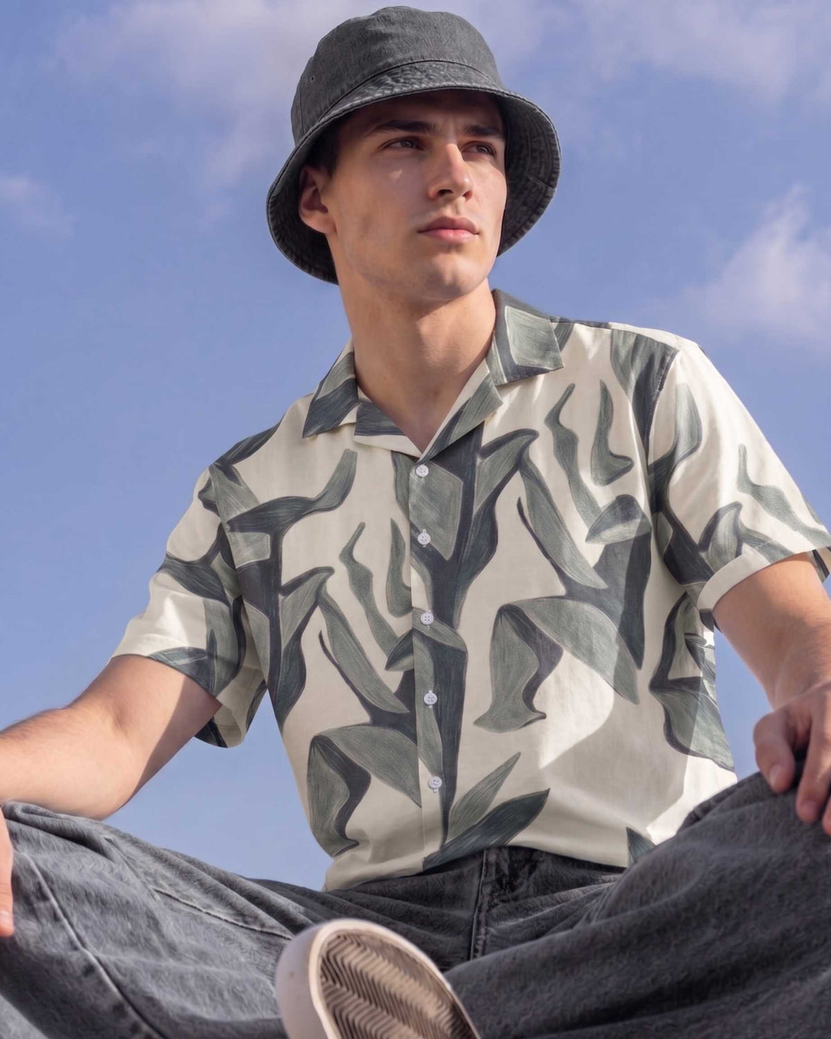 Grey-Leaf Shirt
